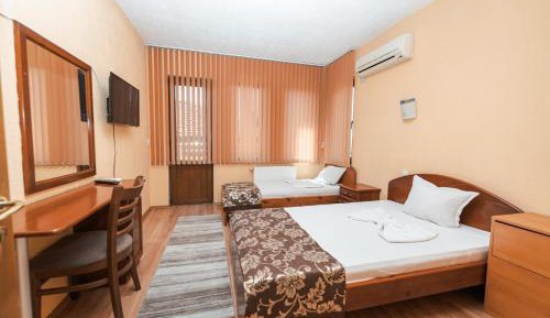 Triple Room with Balcony