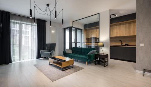 Deluxe King Studio