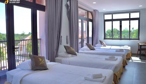 4-Bed Mixed Dormitory Room