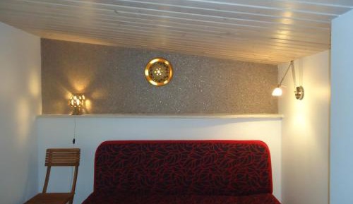 Studio with Sofa Bed