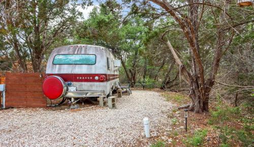 One-Bedroom Holiday Home