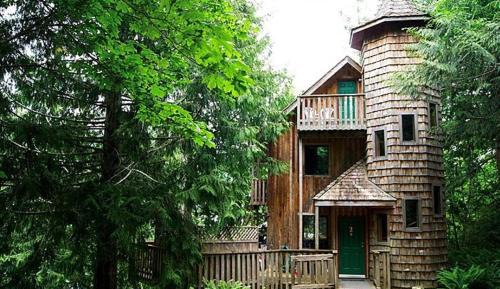 Three-Bedroom Chalet