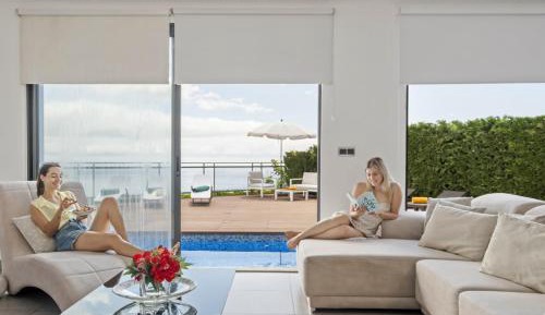 Villa with Sea View