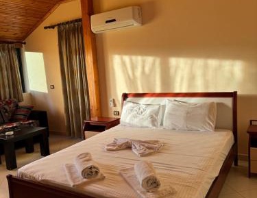 Deluxe Family Suite