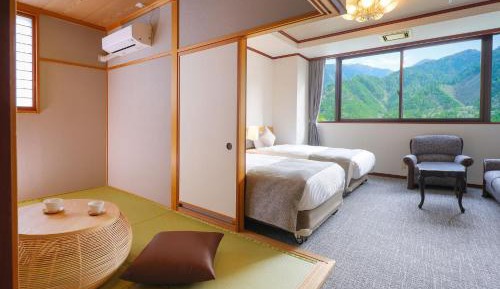 Superior Japanese-Western-Style-Room 32 sqm - Indoor Bath - Non-Smoking