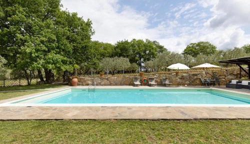 Villa with Garden View