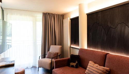 Junior Suite with Garden View