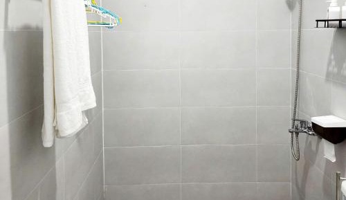 Quadruple Room with Private Bathroom