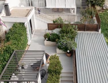 Apartment with Terrace