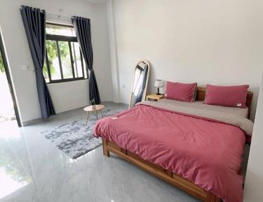 Single Room with Private Bathroom