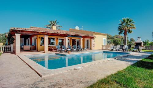 Five-Bedroom Villa