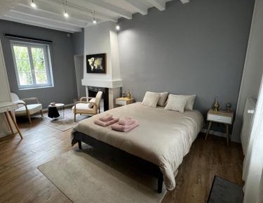 Deluxe Double Room with Bath