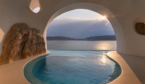 Superior King Suite