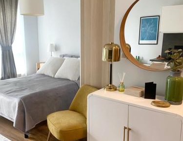 Studio Apartment with Balcony