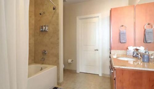 Superior King Suite