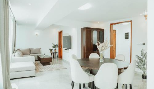 Penthouse Apartment