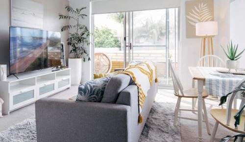 Apartment with Balcony
