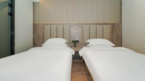 Economy Twin Room