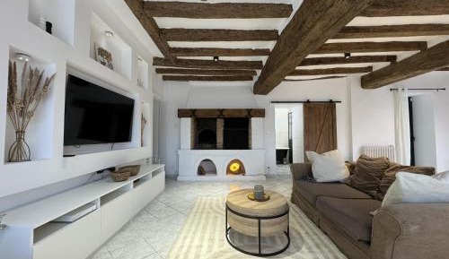 Two-Bedroom Holiday Home
