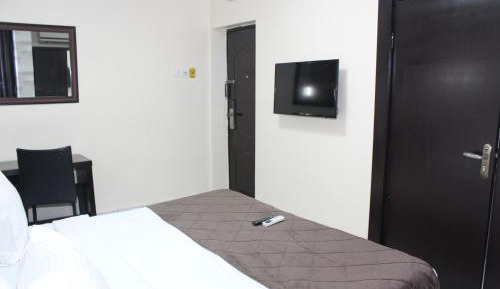 Standard King Room