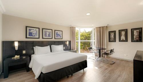 Corner Double Room