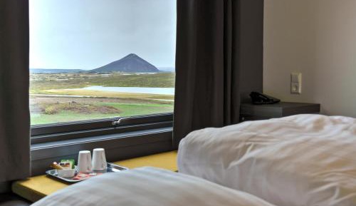 Double or Twin Room with Lake View