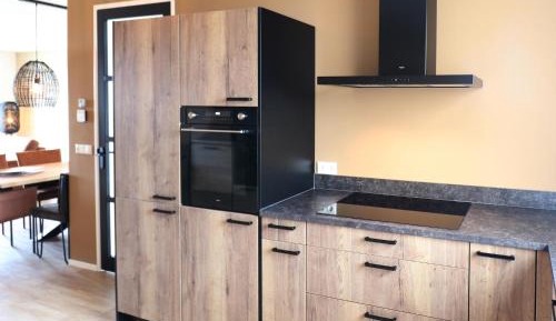 Five-Bedroom Holiday Home