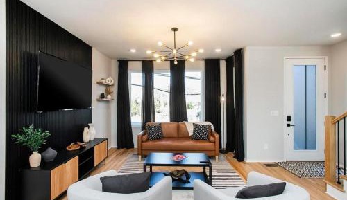 Four-Bedroom Holiday Home