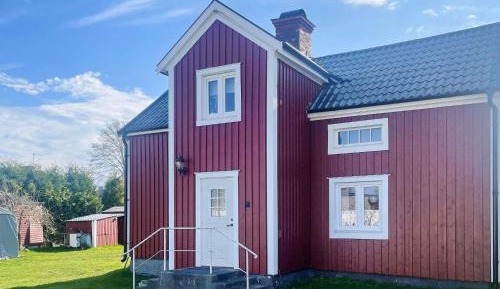 Two-Bedroom Holiday Home