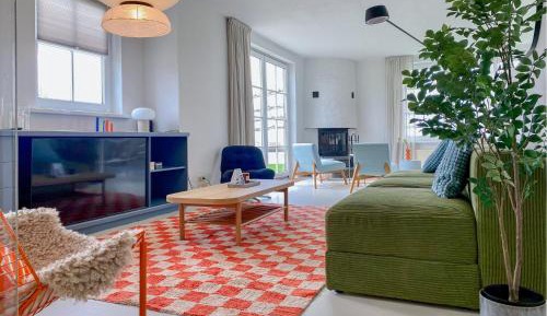 Five-Bedroom Holiday Home