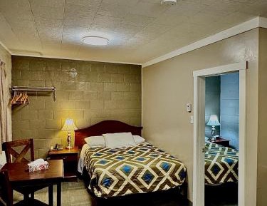 Two-Bedroom Suite with Kitchenette