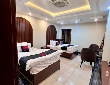 Comfort Triple Room