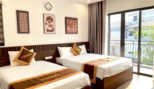 Double Room with Balcony (3 Adults)