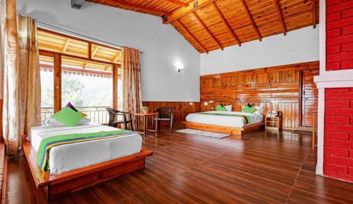 Deluxe Family Room
