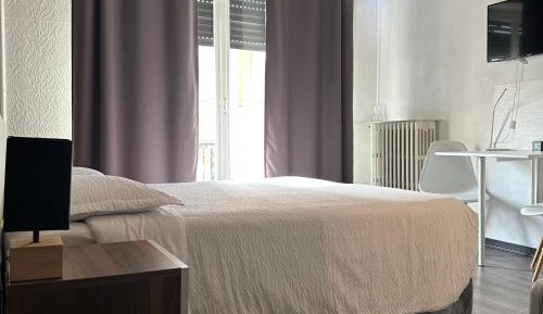 Junior Suite with Balcony