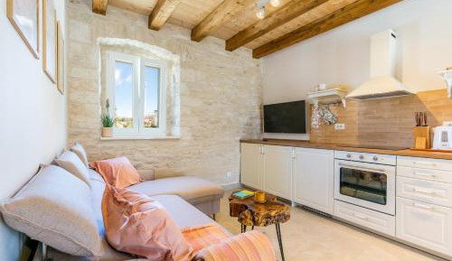 One-Bedroom Apartment with Terrace