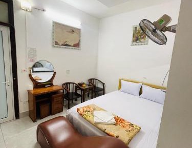 Deluxe Room (2 Adults + 1 Child)