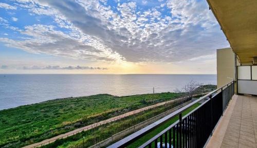 Two-Bedroom Apartment with Sea View