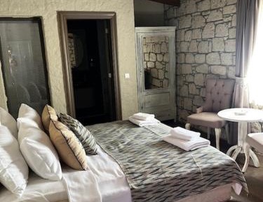 Suite with Spa Bath