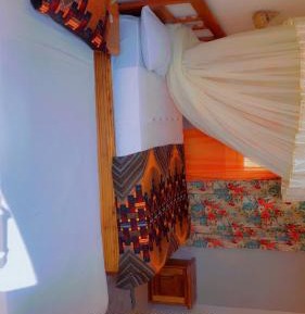 Deluxe Room (2 Adults + 1 Child)