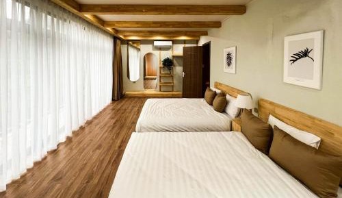 Deluxe Quadruple Room