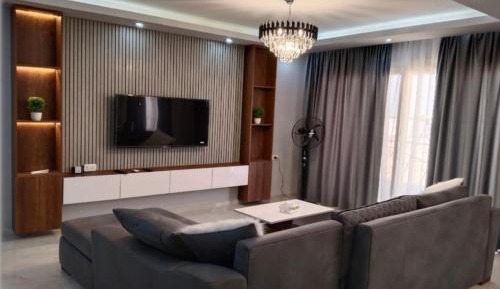 Three-Bedroom Apartment with Balcony