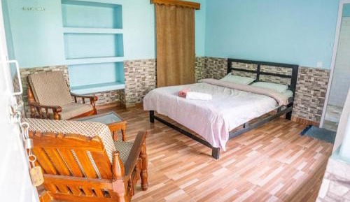 Double or Twin Room with Private Bathroom