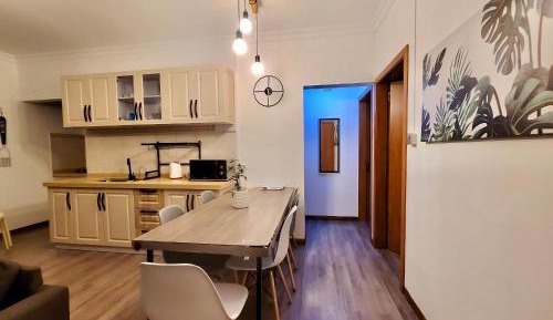 Three-Bedroom Apartment with Balcony