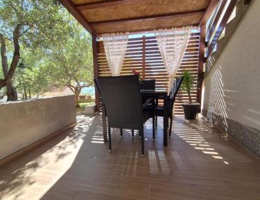 Studio with Garden View