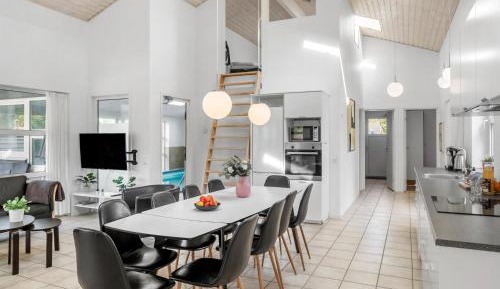 Five-Bedroom Holiday Home