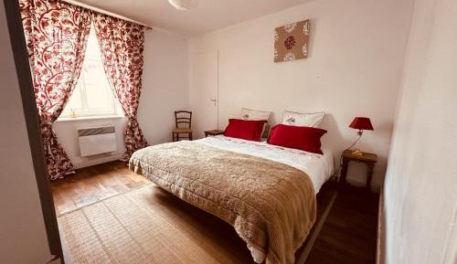 Three-Bedroom Holiday Home 