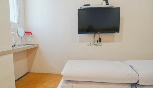 Japanese-Style Room