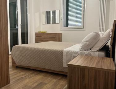 Large Double or Twin Room