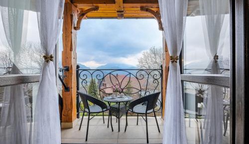 One-Bedroom Apartment with Balcony and Mountain View  